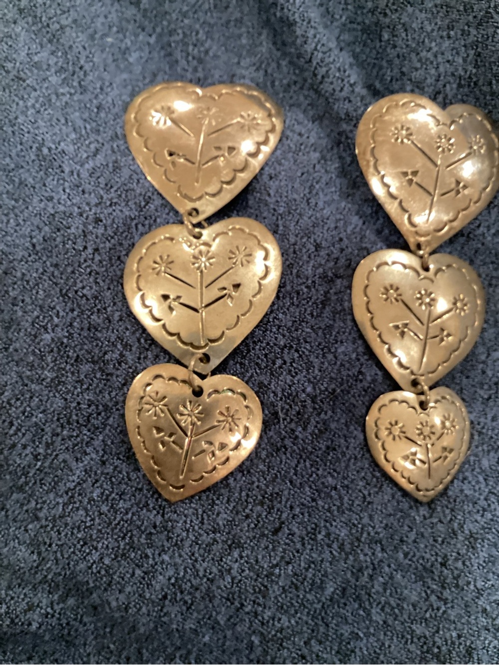 VTG 925 TAXCO Sterling Silver Graduated Triple Heart Earrings W T/Stamp - Picture 9 of 12